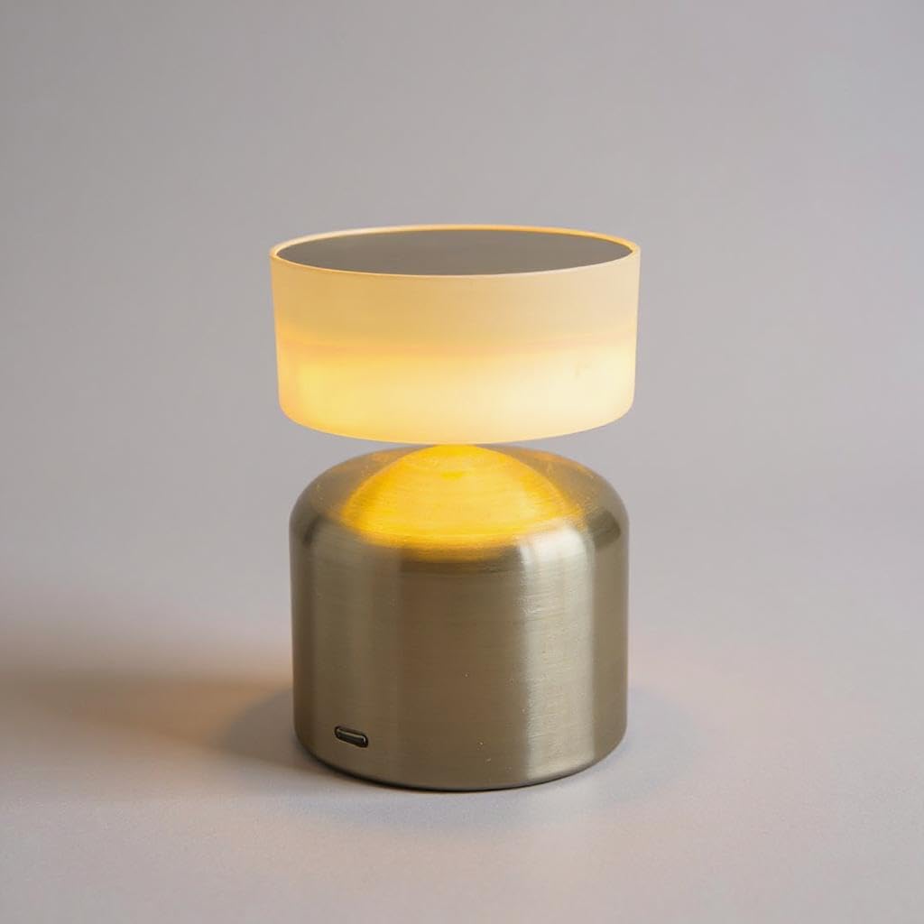 Decorative Metal Modern Golden Table Lamp