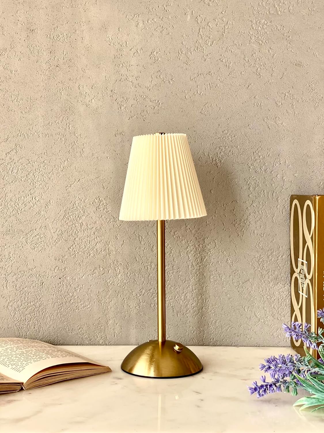 Elegant Gold Table Lamp with Pleated White Shade Design