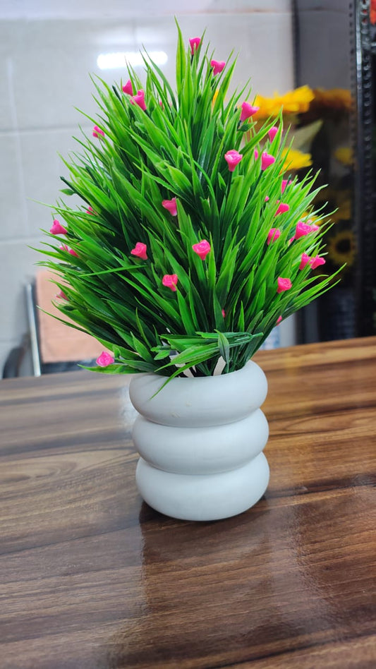 Hodor Designs Artificial Green Grass Plant with Pink Flowers - Faux Tabletop Bush in White Bubble Tiered Pot