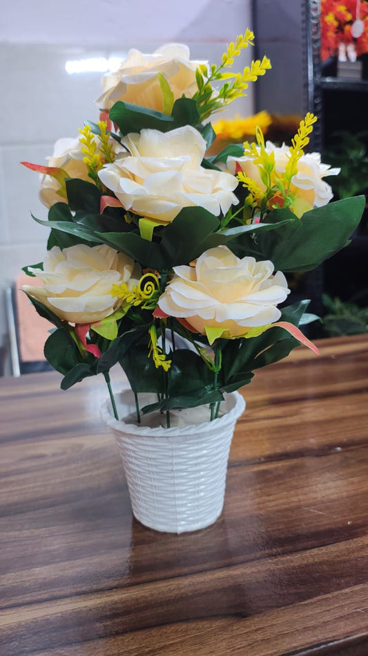 Hodor Designs Artificial Cream Rose Potted Plant