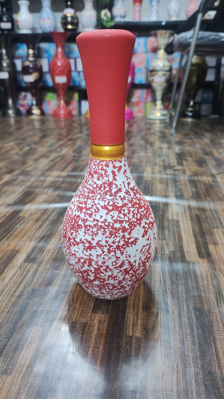 Hodor Designs Red and White Speckled Decorative Vase